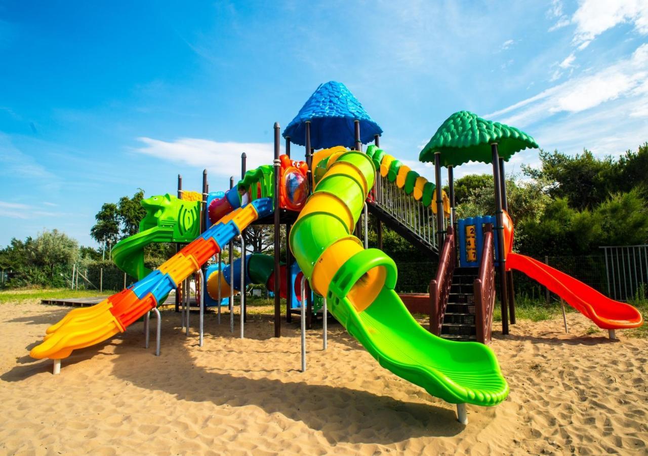 Villa Al Mare Camping - 4 Stelle Каваллино Экстерьер фото